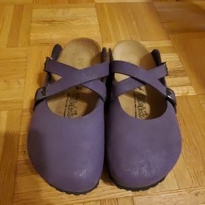 Brand new purple dorian birkenstock clogs